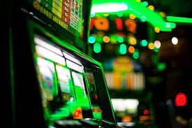Live-dealer blackjack table in M-World Championship tournament mode